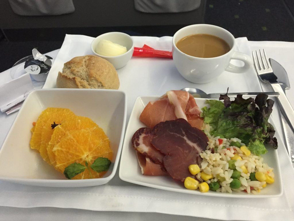 TAP Portugal Business Class LISBOS NH Travel & Food Photographer