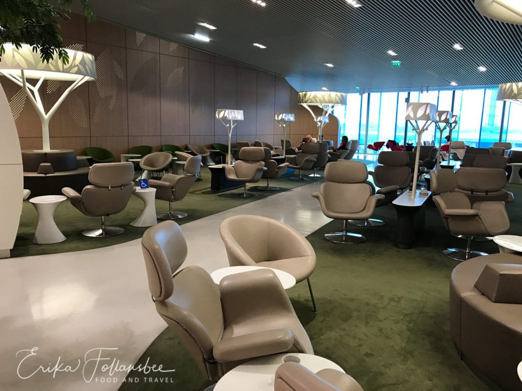 Air France Business Lounge CDG Terminal 2E, Hall M