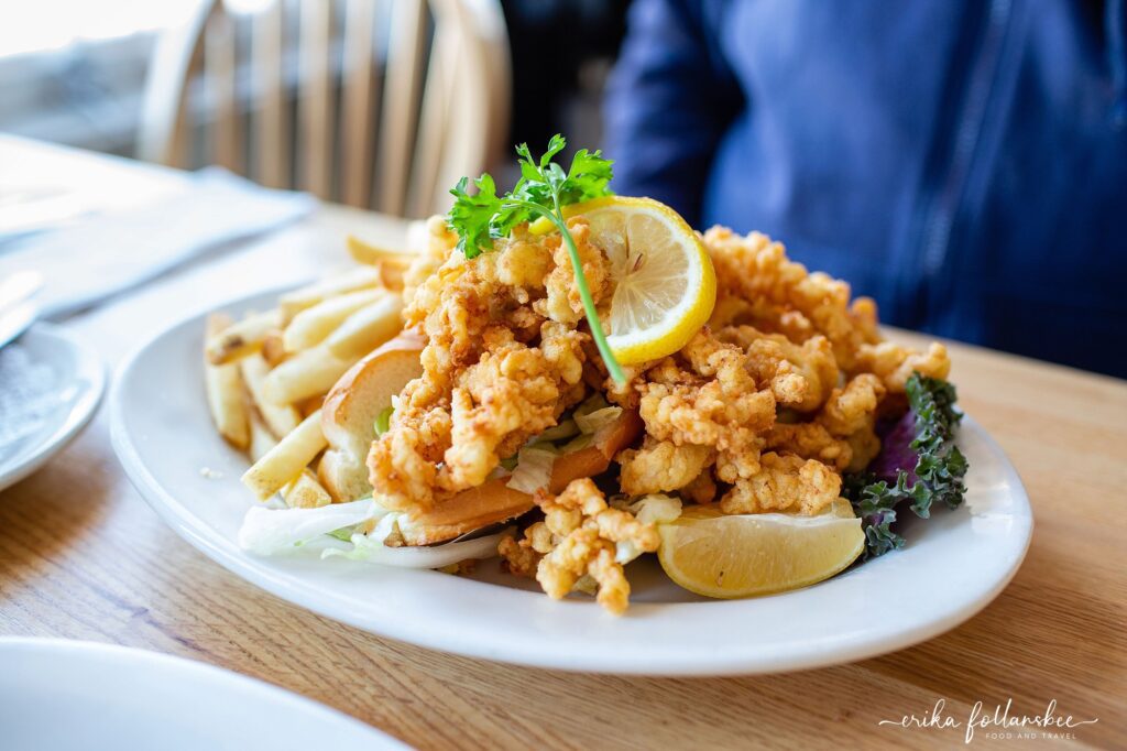 Goffstown Restaurant | Putnam's Waterview | Food Photos | Fried Clams