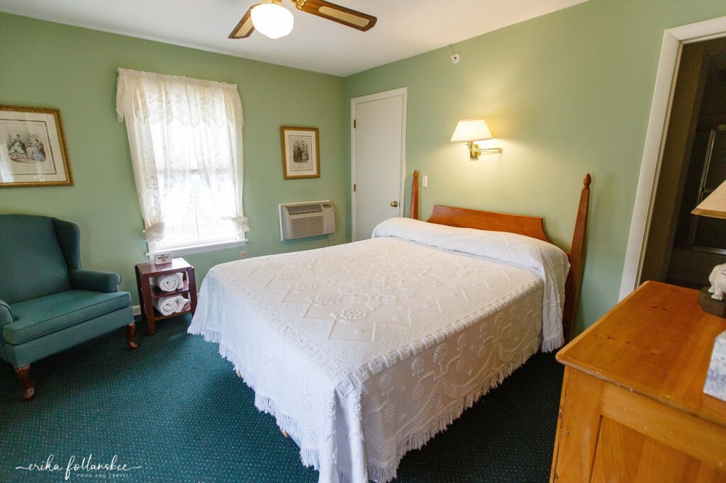 NH Hotel and Travel Photography | Newfound Lake Inn | Lakes Region Travel