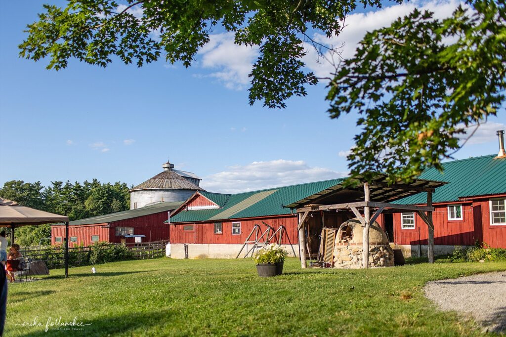 Hilltop Cafe Wilton NH Restaurant | Outdoor Summer dining | Erika Follansbee Photographer